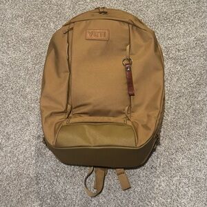 Yeti 27L Crossroads Backpack - Alpine Brown